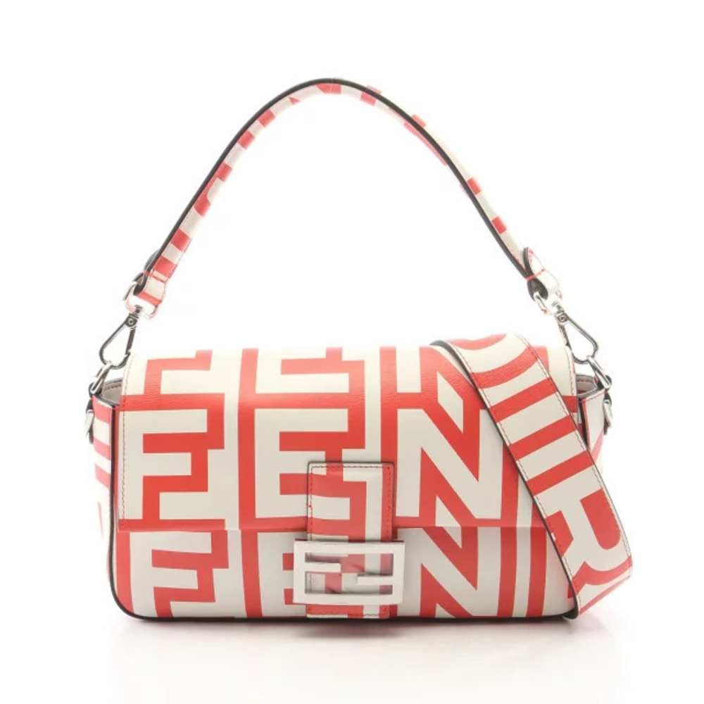 Fendi x Marc Jacob Mamma Bucket Handbag Leather White Red